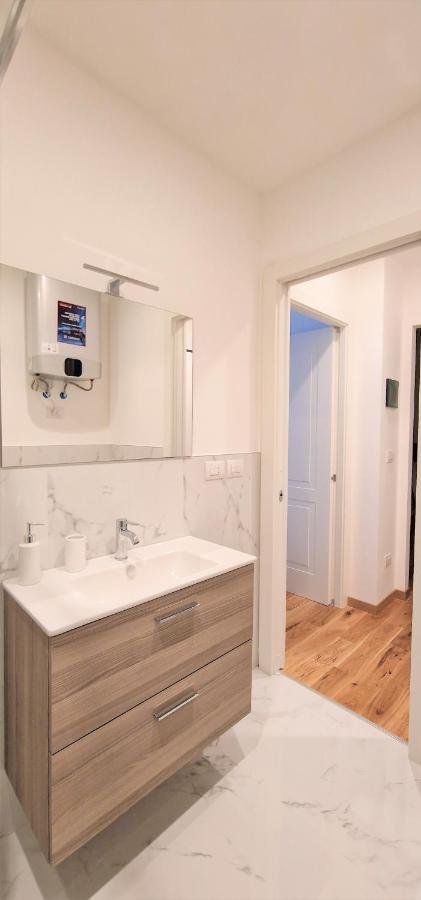 Hosts 21 Apartment Torino Exterior foto